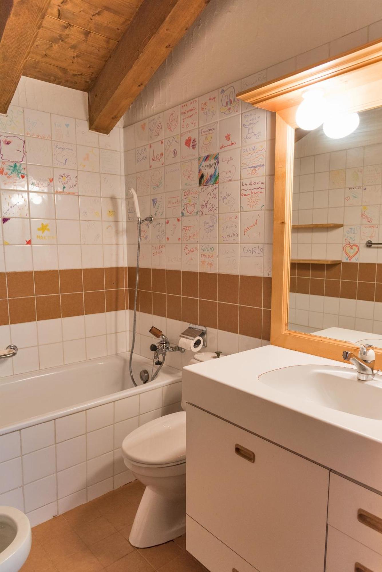 Chesa Seja - Zuoz Apartment Luaran gambar
